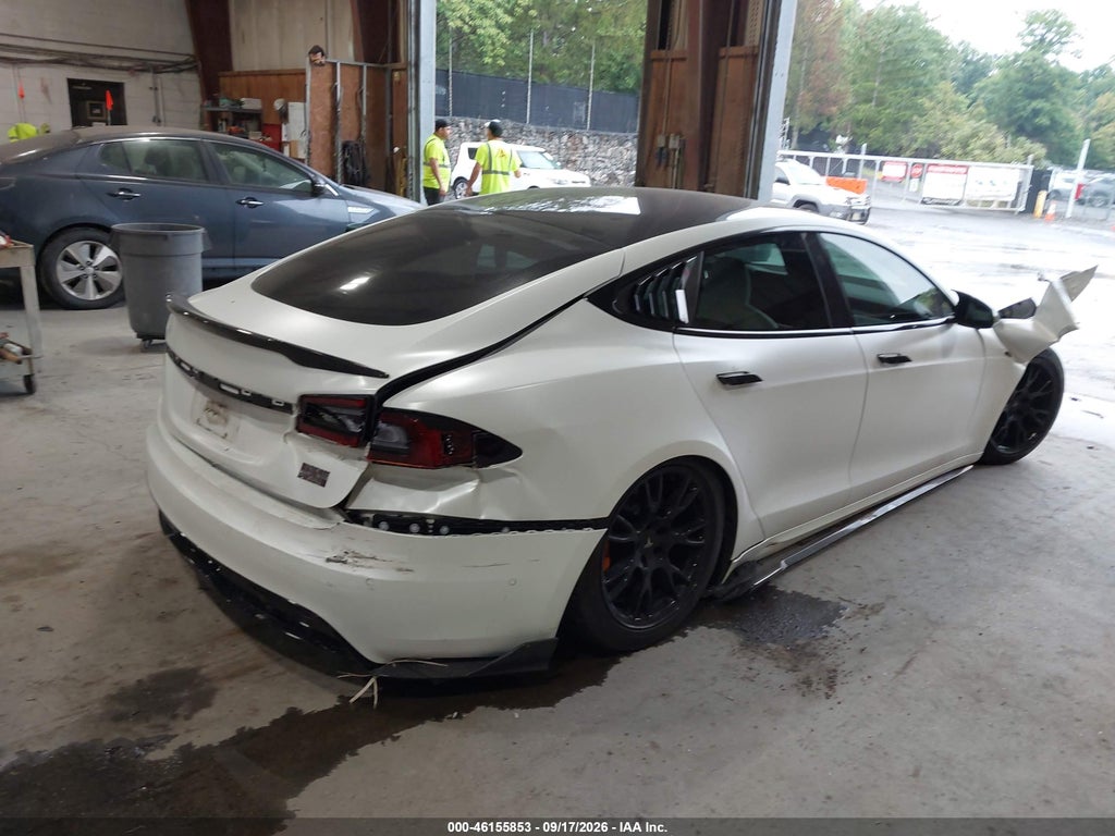 Tesla Model S 2022