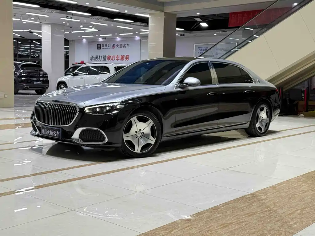 Mercedes-Benz Maybach S-Класс 2021