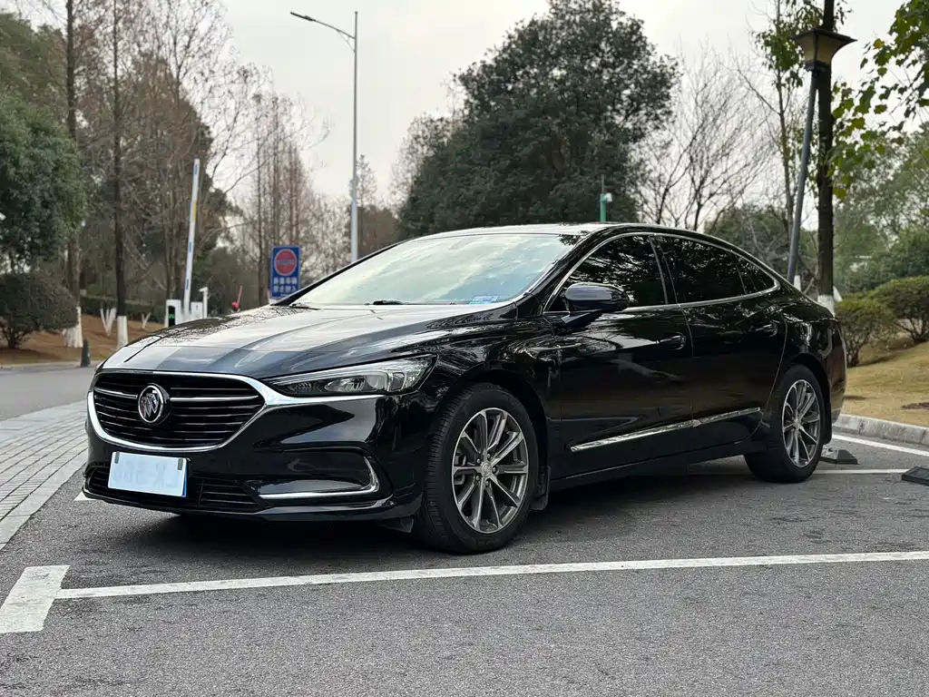 Buick LaCrosse 2022
