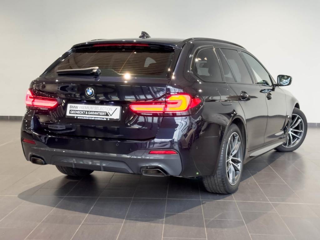 BMW 540 2022