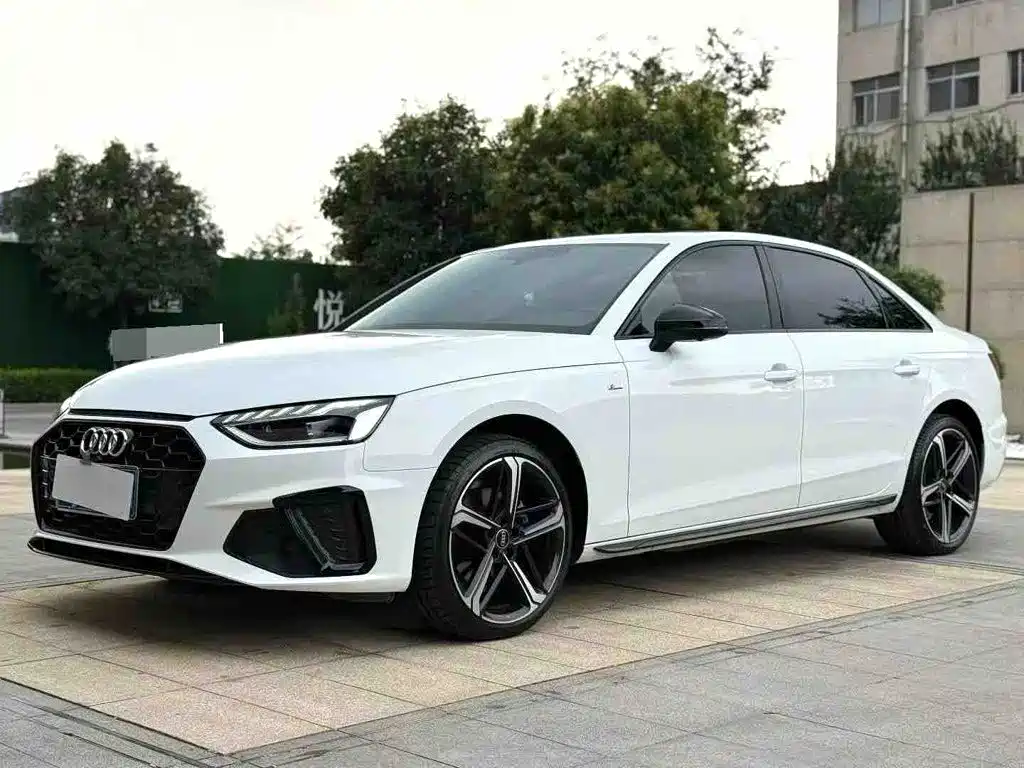 Audi A4 2024
