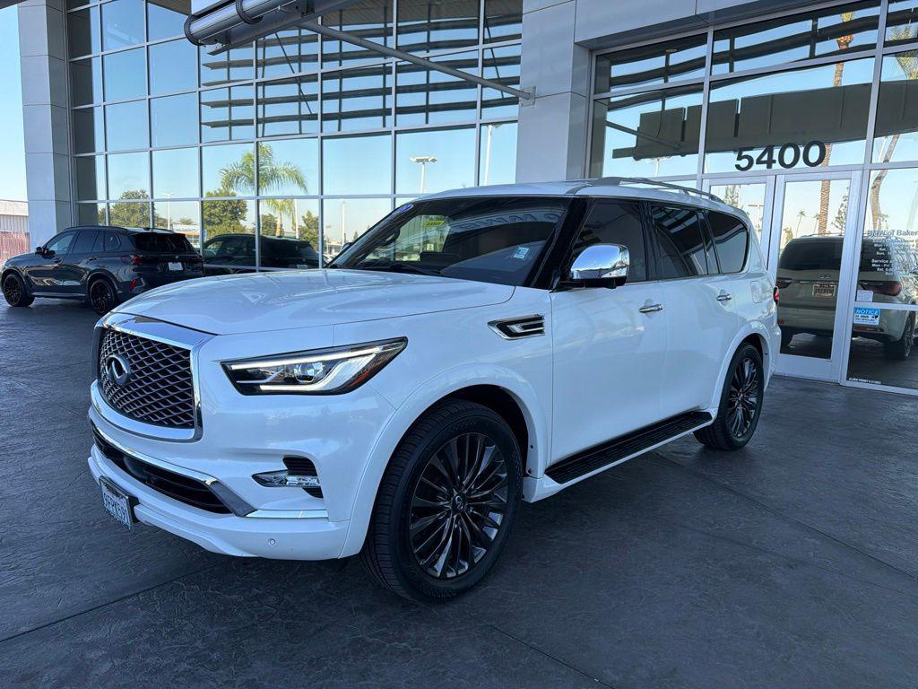 Infiniti QX80 2023