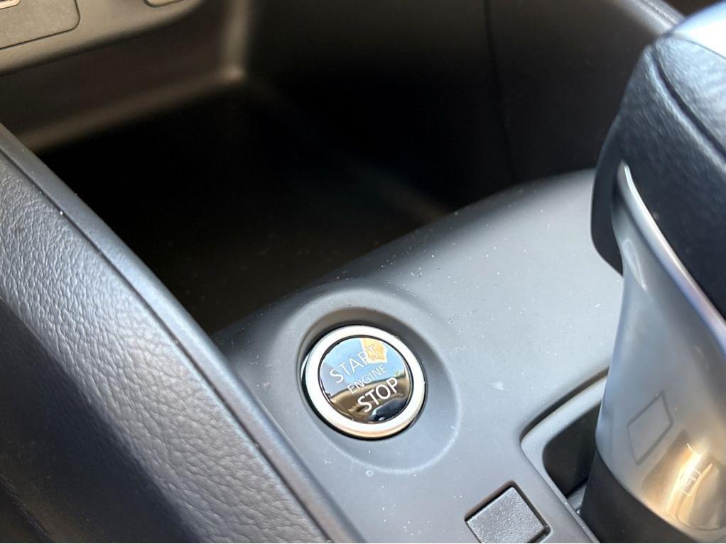 Nissan Kicks 2025