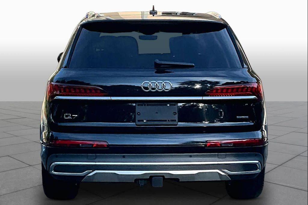 Audi Q7 2021