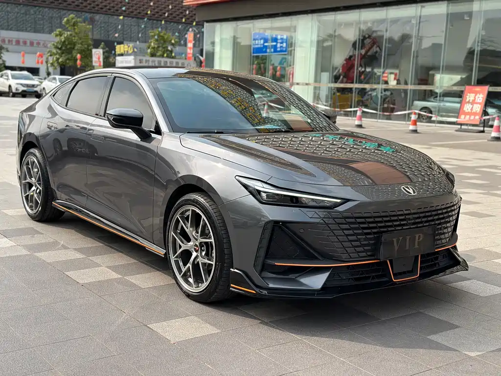 Changan UNI-V 2023