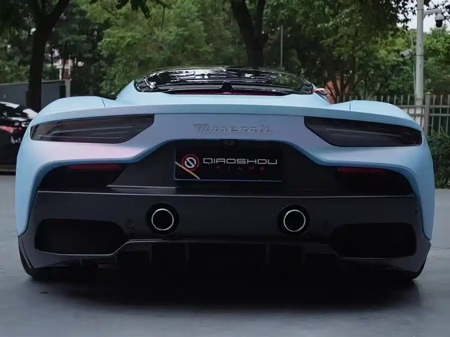 Maserati MC20 2023