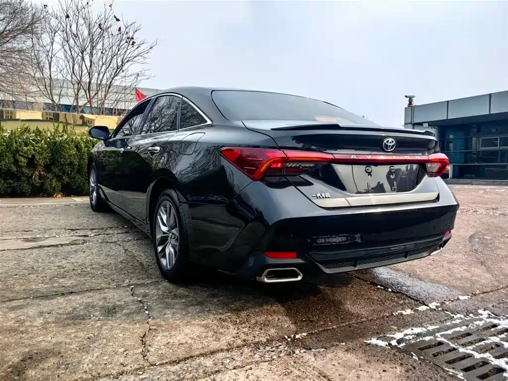Toyota Avalon 2021
