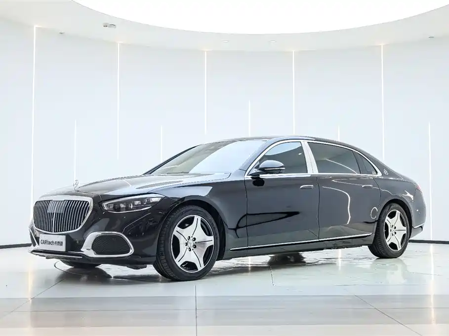 Mercedes-Benz Maybach S-Класс 2021