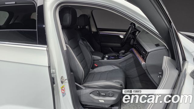 Volkswagen Touareg 2025