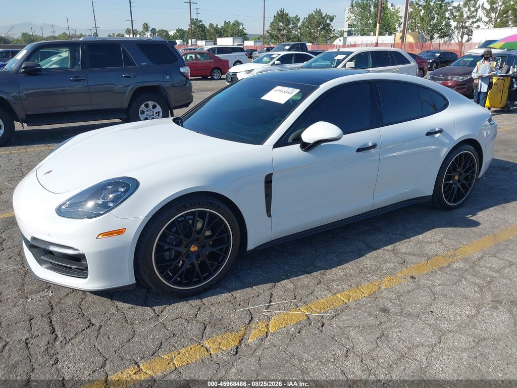 Porsche Panamera 2022