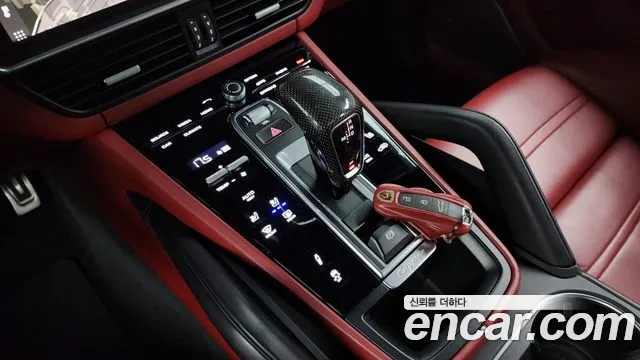 Porsche Cayenne 2021