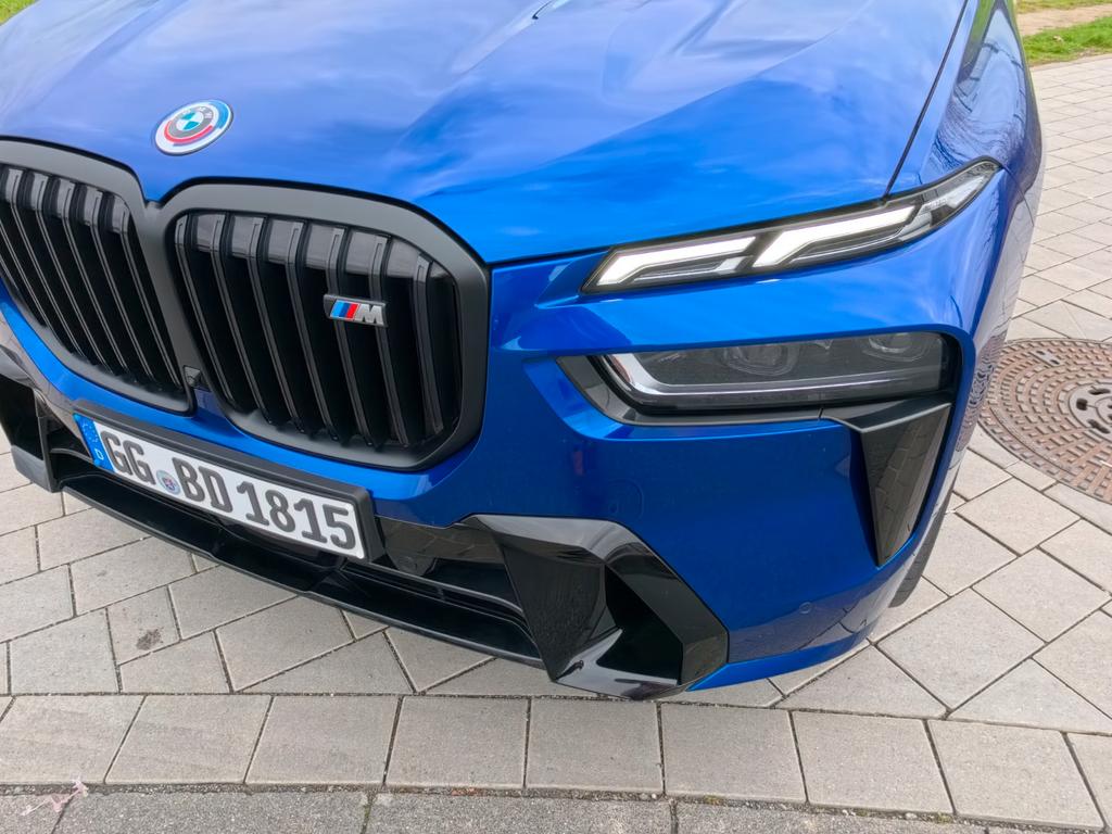 BMW X7 M60 2023