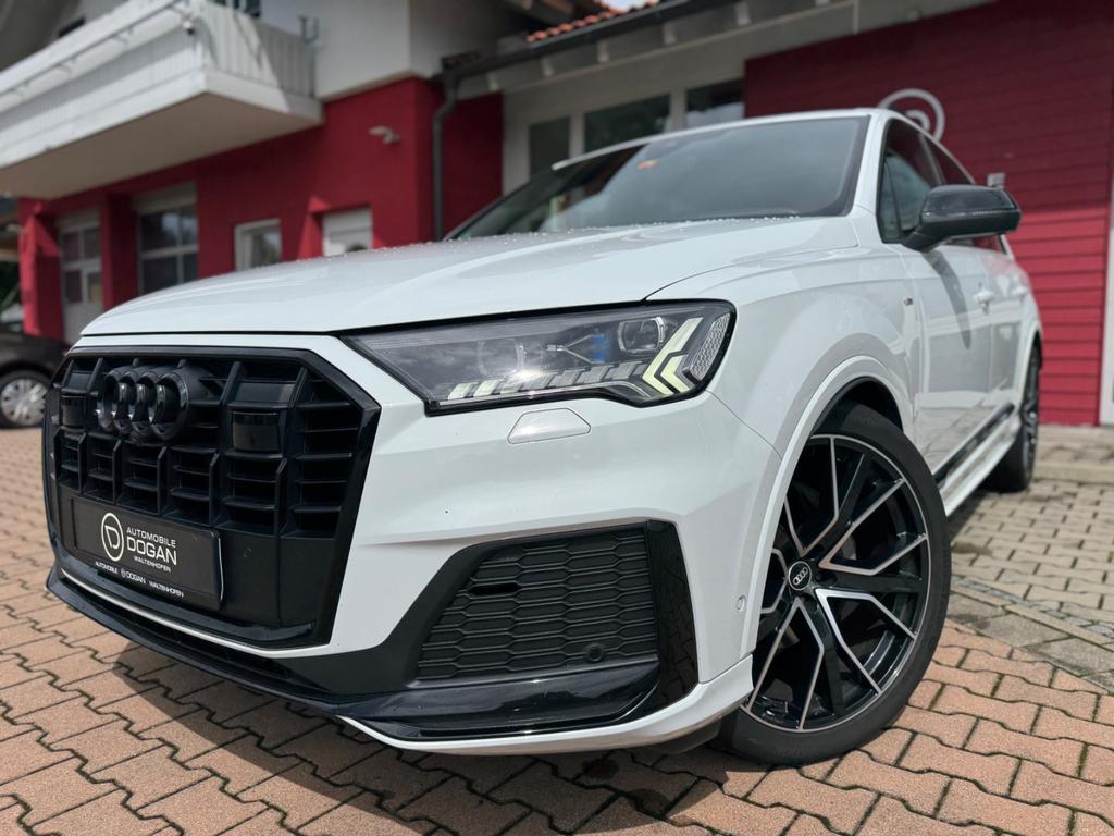 Audi Q7 2021
