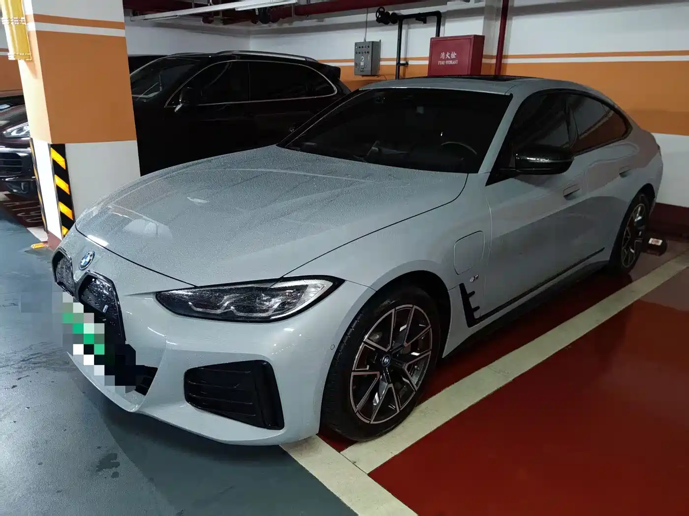 BMW i4 2025