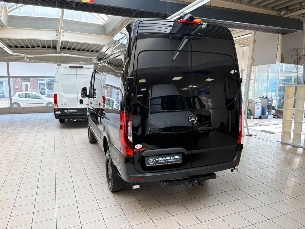 Mercedes-Benz SPRINTER 2024