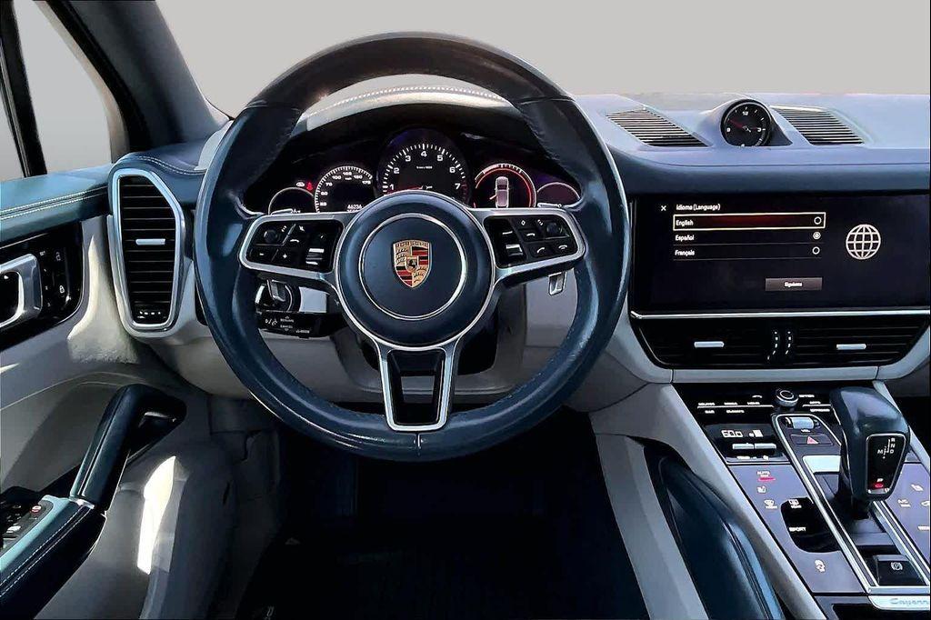 Porsche Cayenne 2023