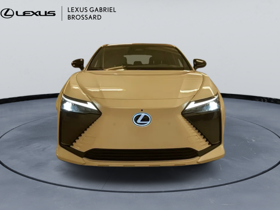 Lexus RZ 2023