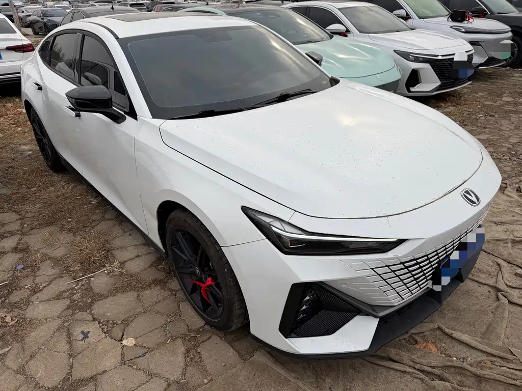 Changan UNI-V 2023