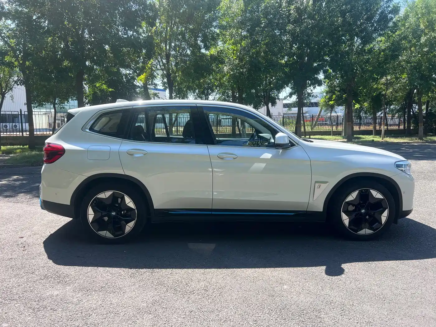 BMW iX3 2021