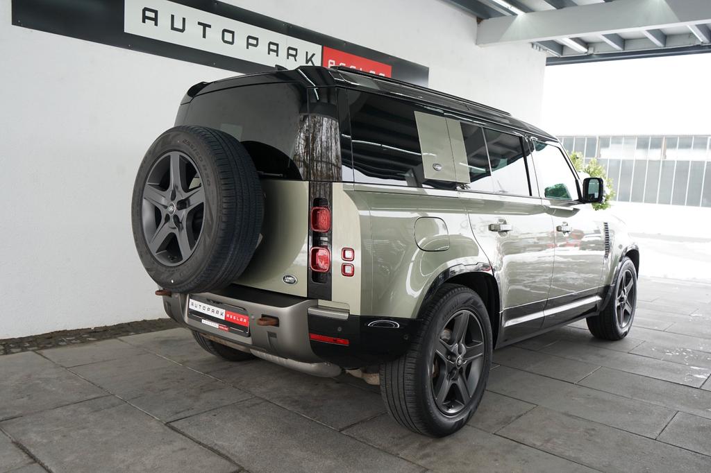 Land Rover Defender 2023