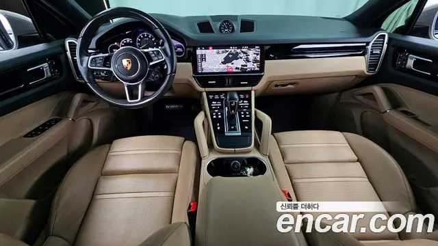 Porsche Cayenne 2021