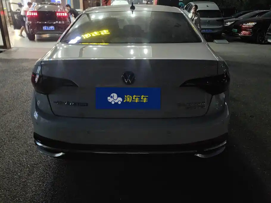 Volkswagen Sagitar 2024