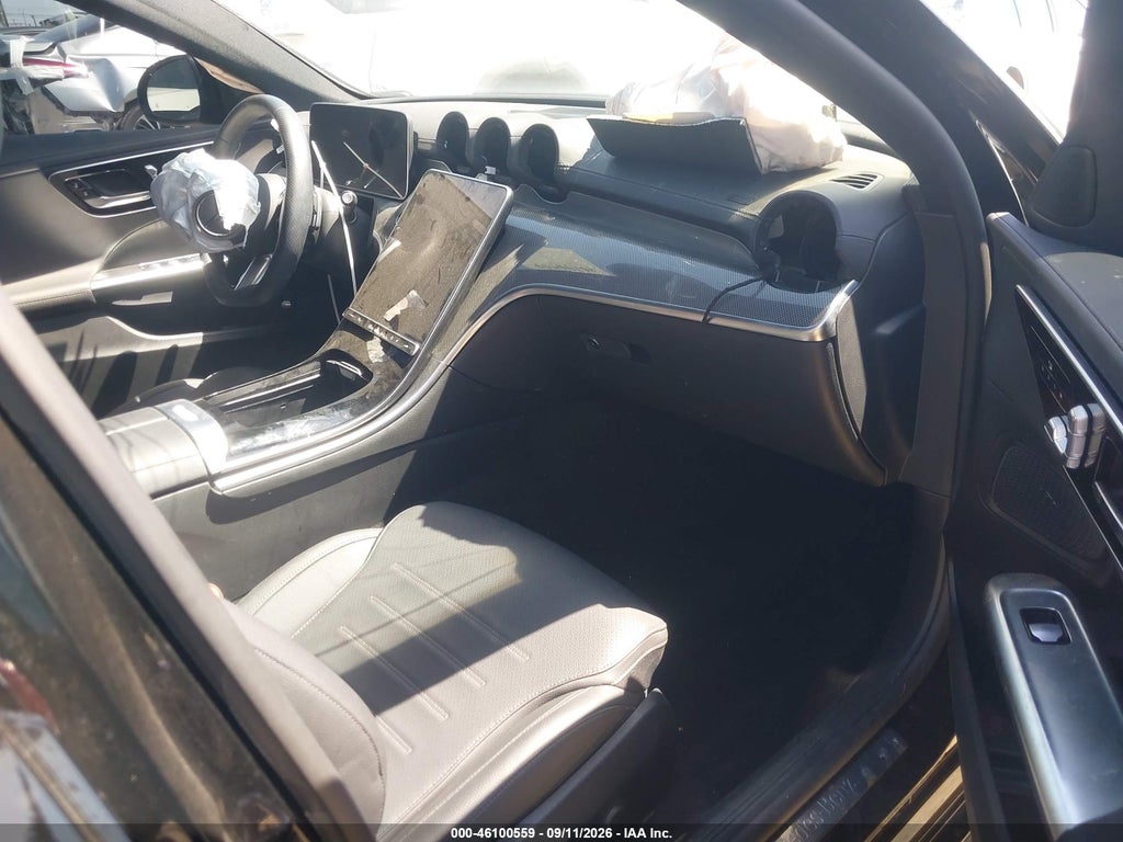 Mercedes-Benz C-Класс 2025