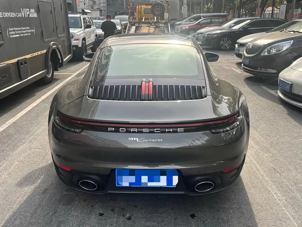 Porsche 911 2021