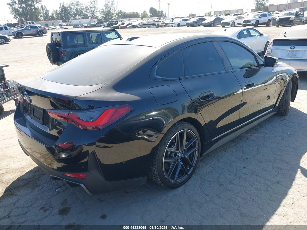 BMW i4 2023