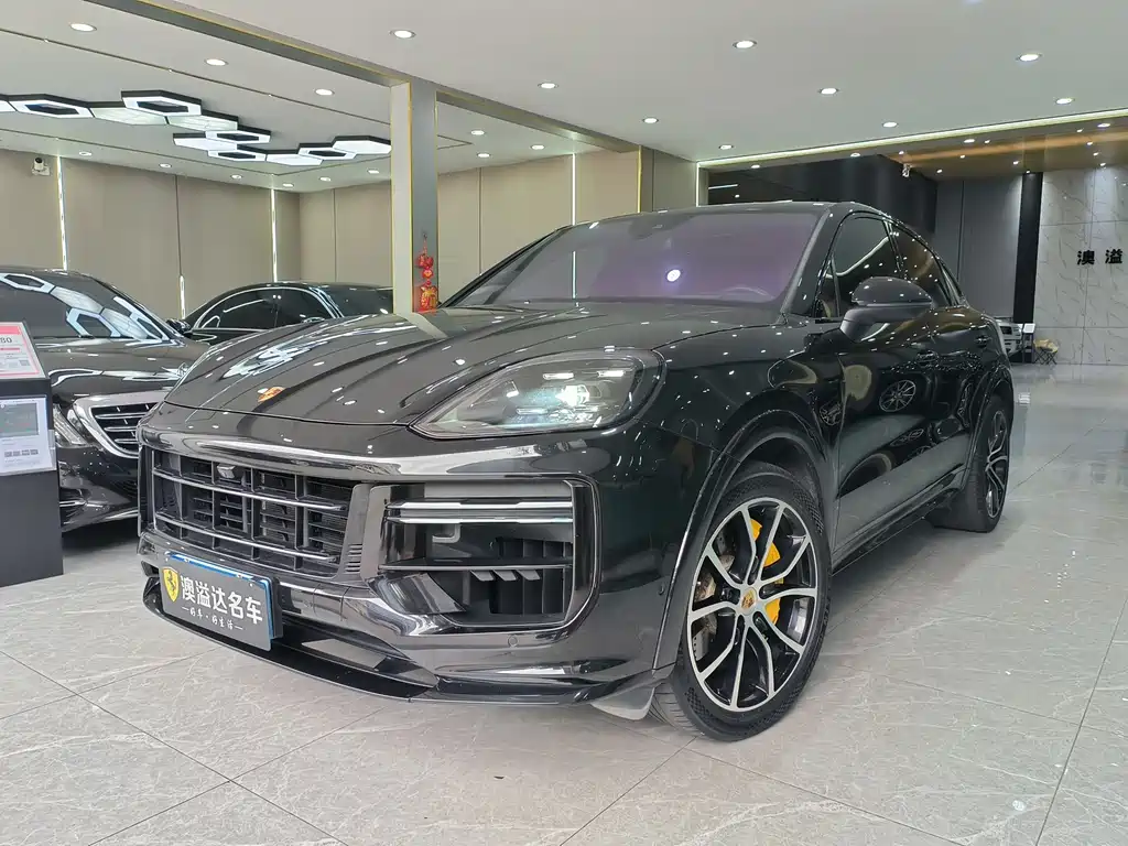 Porsche Cayenne 2023