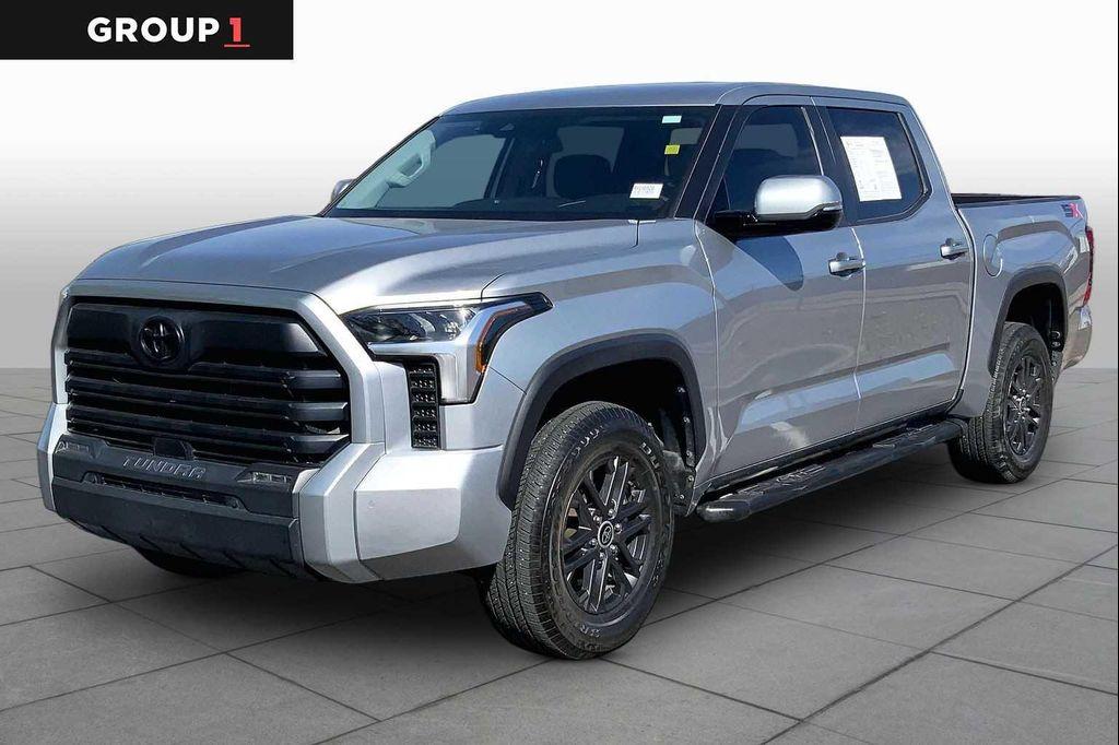 Toyota Tundra 2024