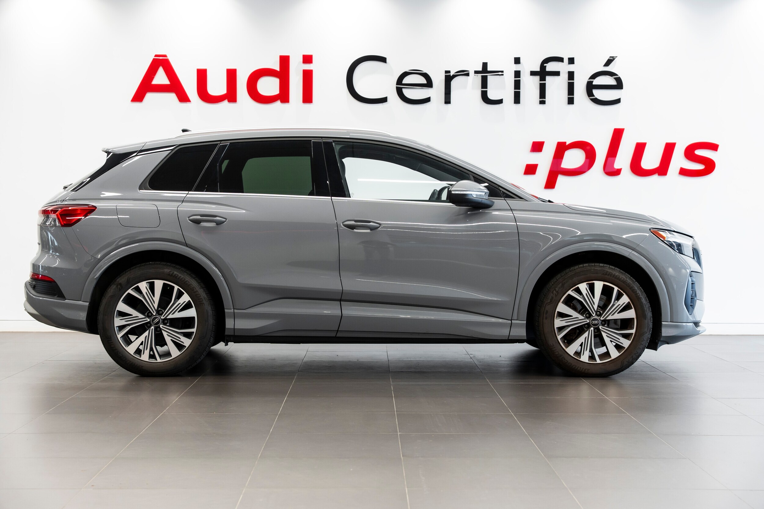 Audi Q4 e-tron 2024