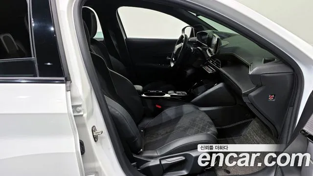 Peugeot 208 2023