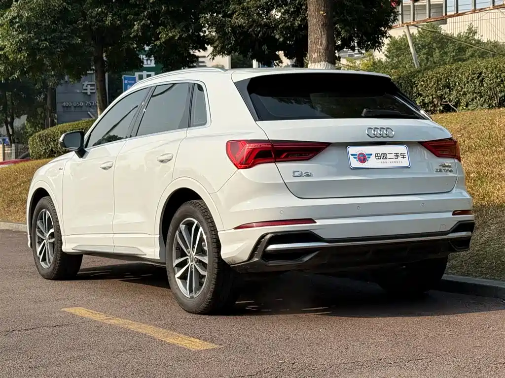 Audi Q3 2021