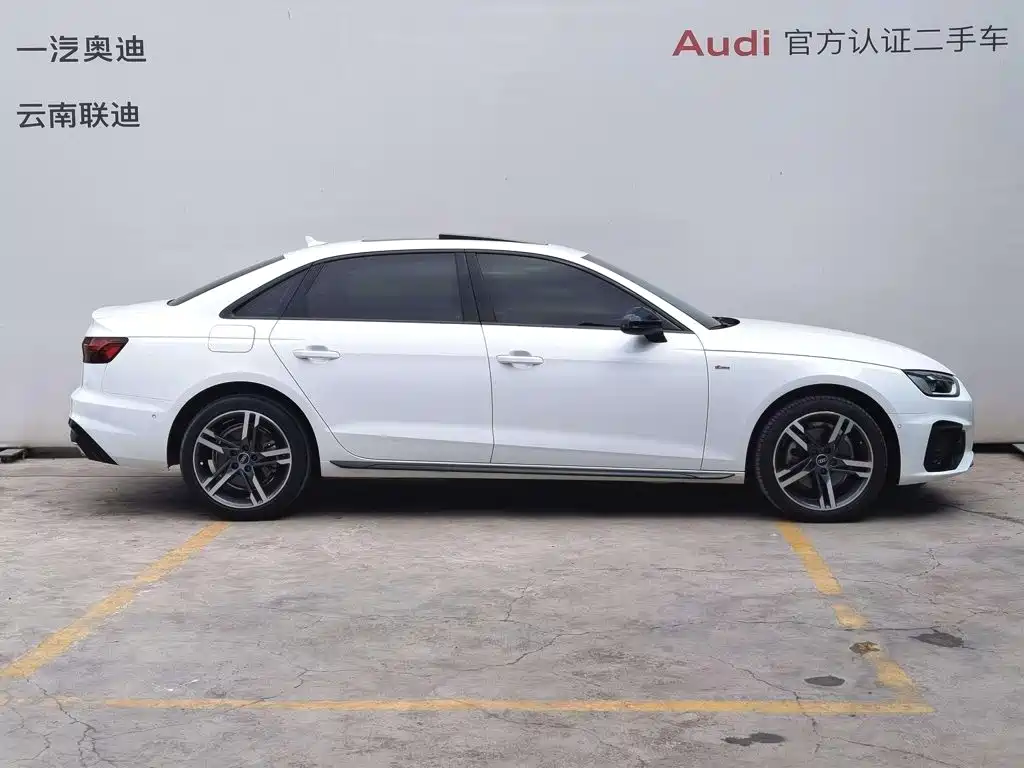Audi A4 2022