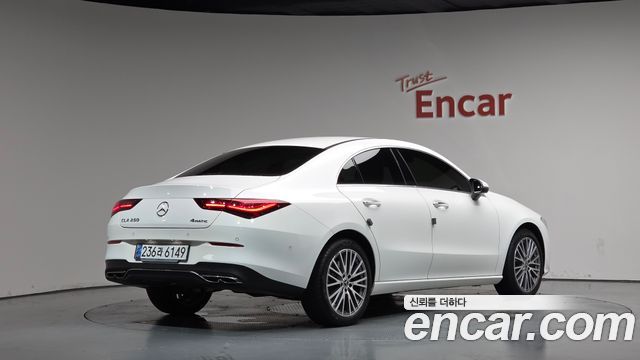 Mercedes-Benz CLA 2024