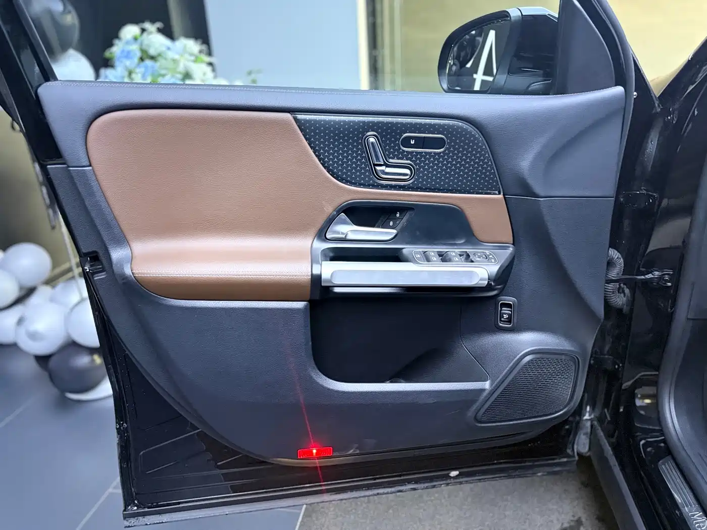 Mercedes-Benz GLB 2023