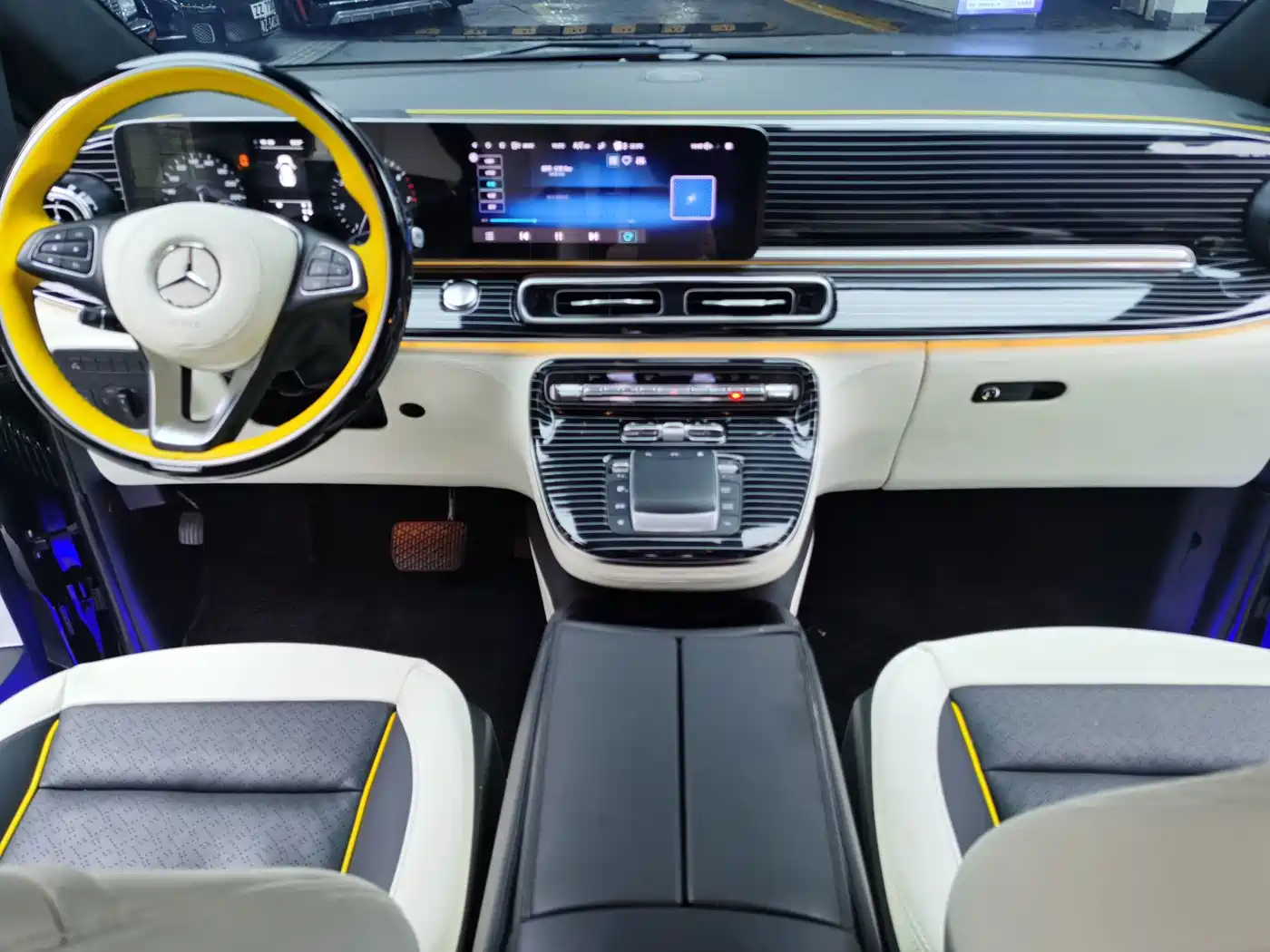 Mercedes-Benz Vito 2024