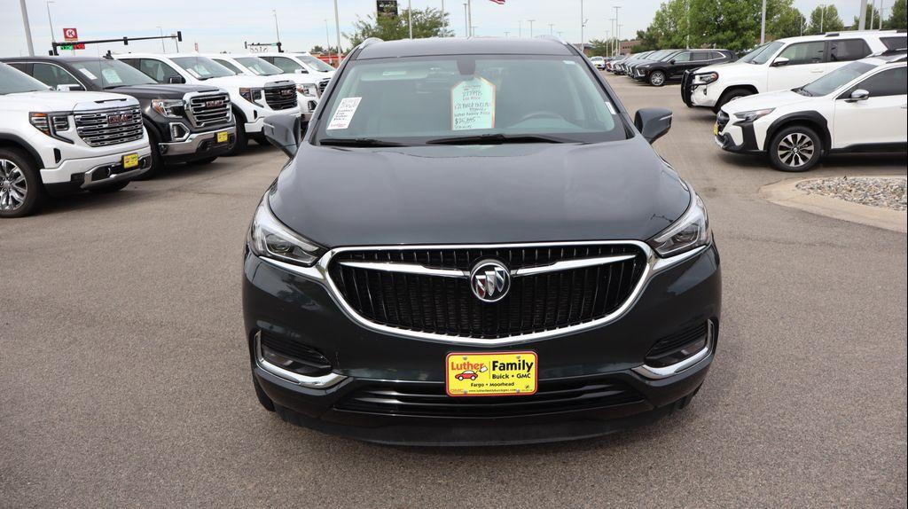 Buick Enclave 2021
