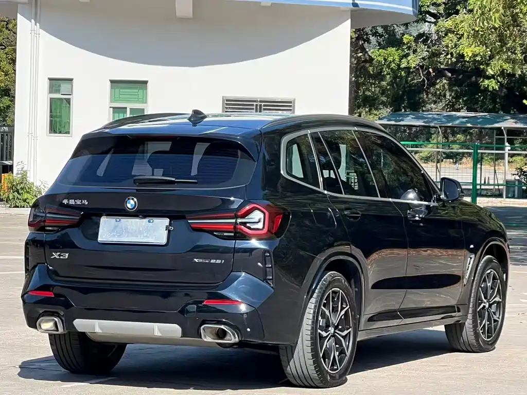 BMW X3 2023