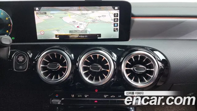Mercedes-Benz CLA 2021