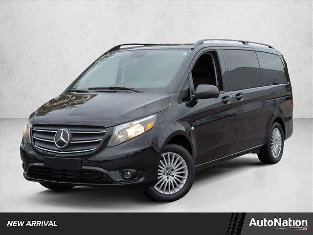 Mercedes-Benz Metris 2022