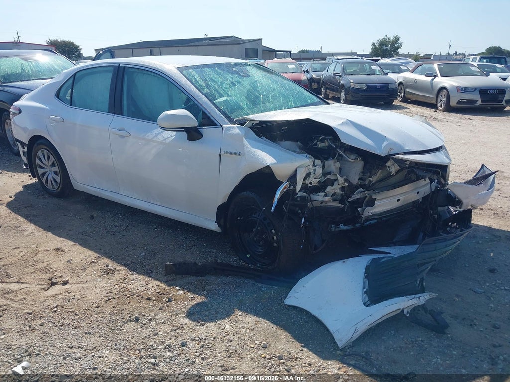 Toyota Camry 2021