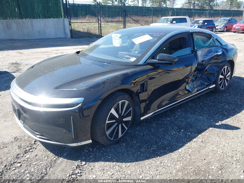 Lucid Air 2025