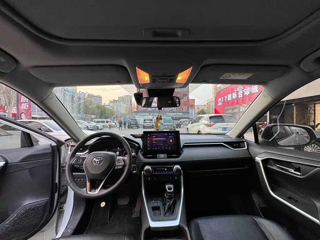 Toyota RAV4 2022