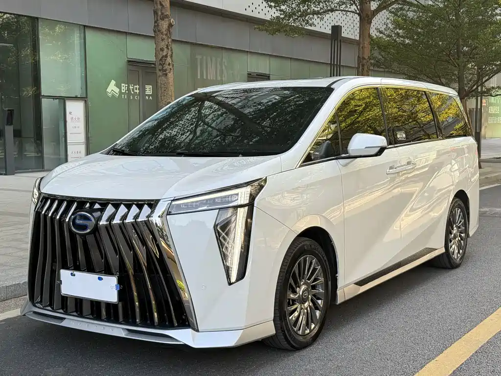 GAC Trumpchi M8 2022