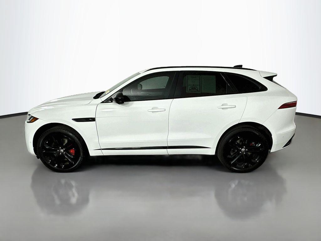 Jaguar F-Pace 2024