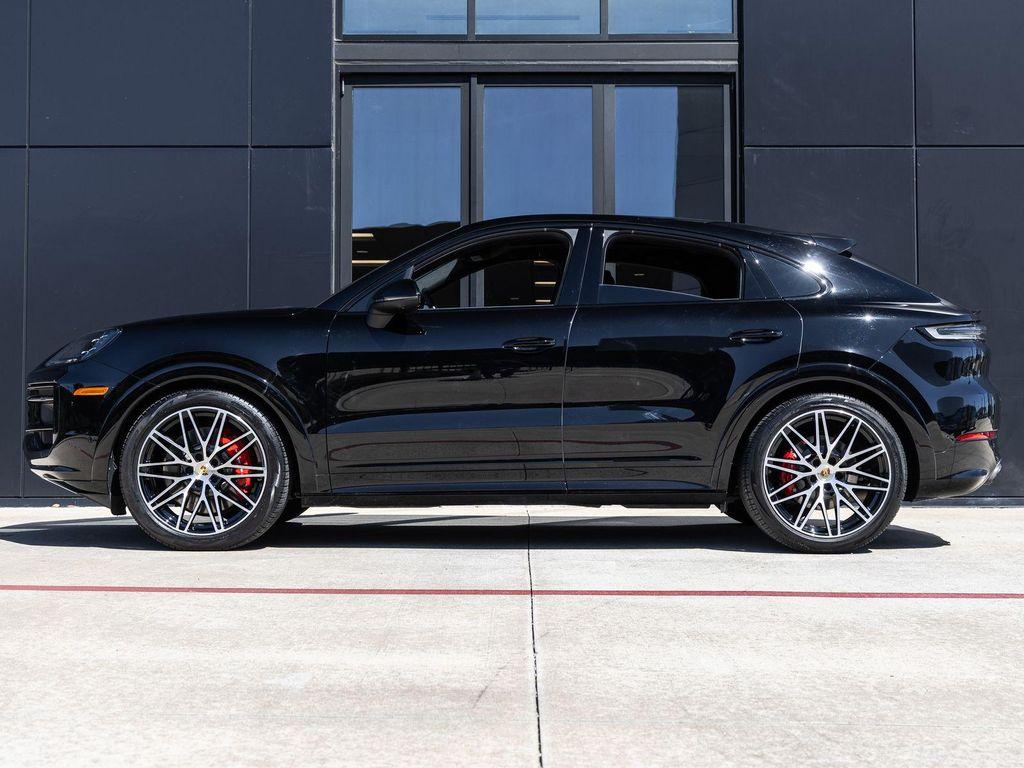 Porsche Cayenne 2024
