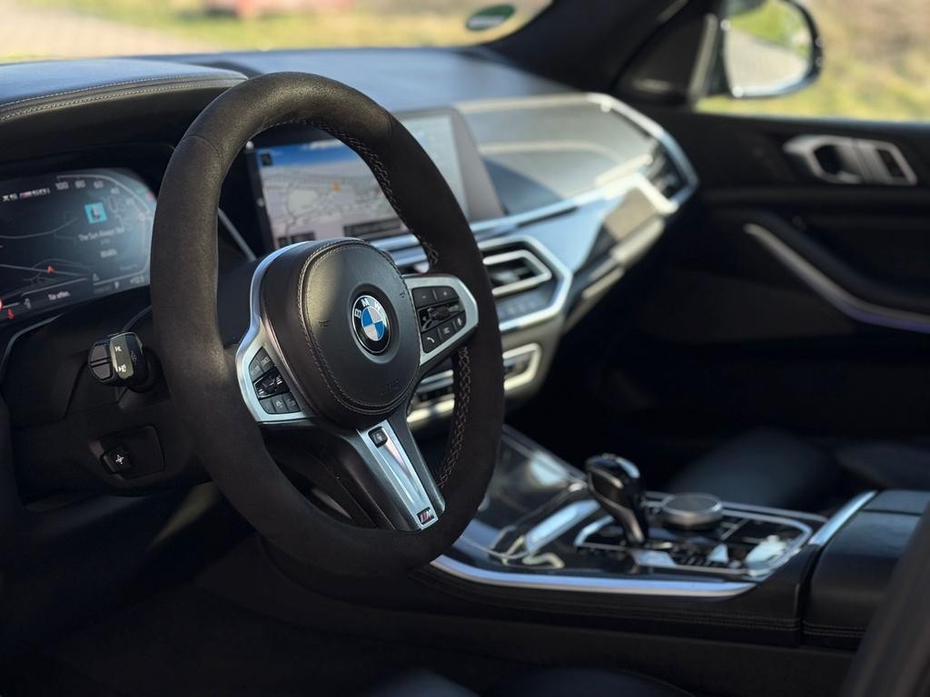 BMW X5 M50 2021