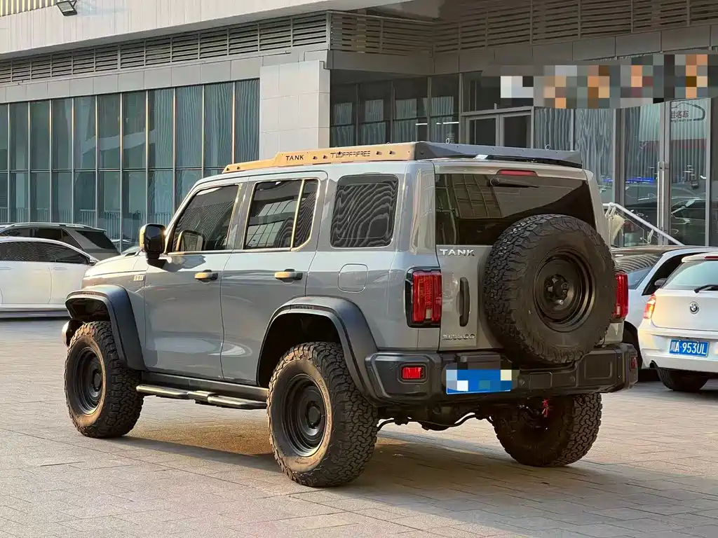 Tank 300 2022